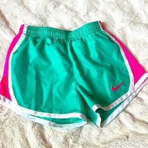 Nike girls tempo athletic dri-fit shorts. Size 4T in pink and teal
